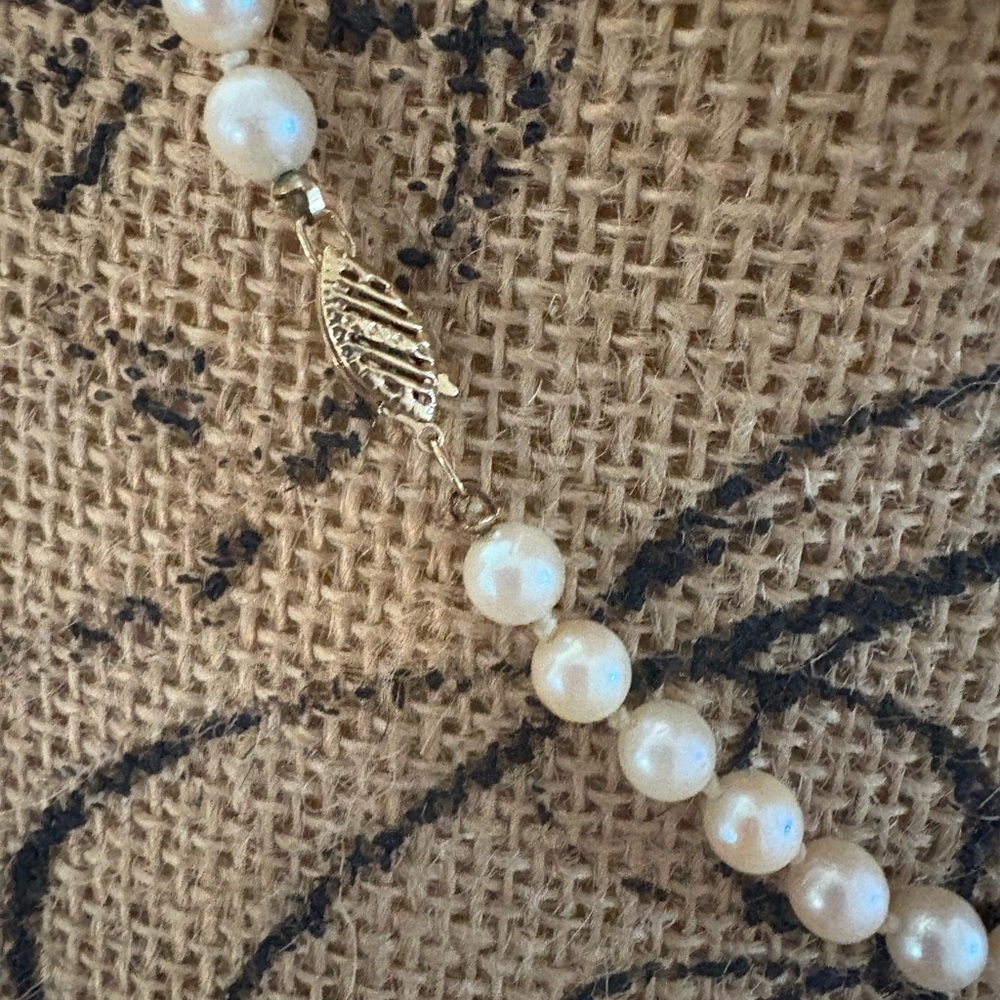 Vintage Elegant Freshwater Cultured Pearl 14k Gold Necklace 18” - Picture 2 of 7